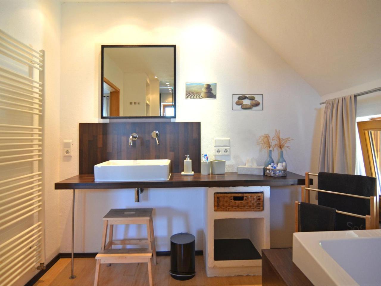 Apartment In Eslohe With Terrace מראה חיצוני תמונה